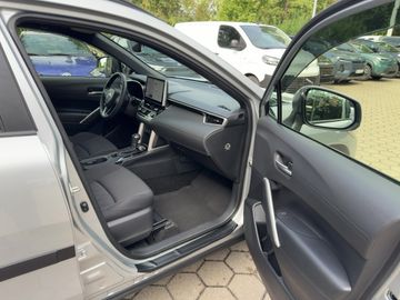 Toyota Corolla Cross - 11