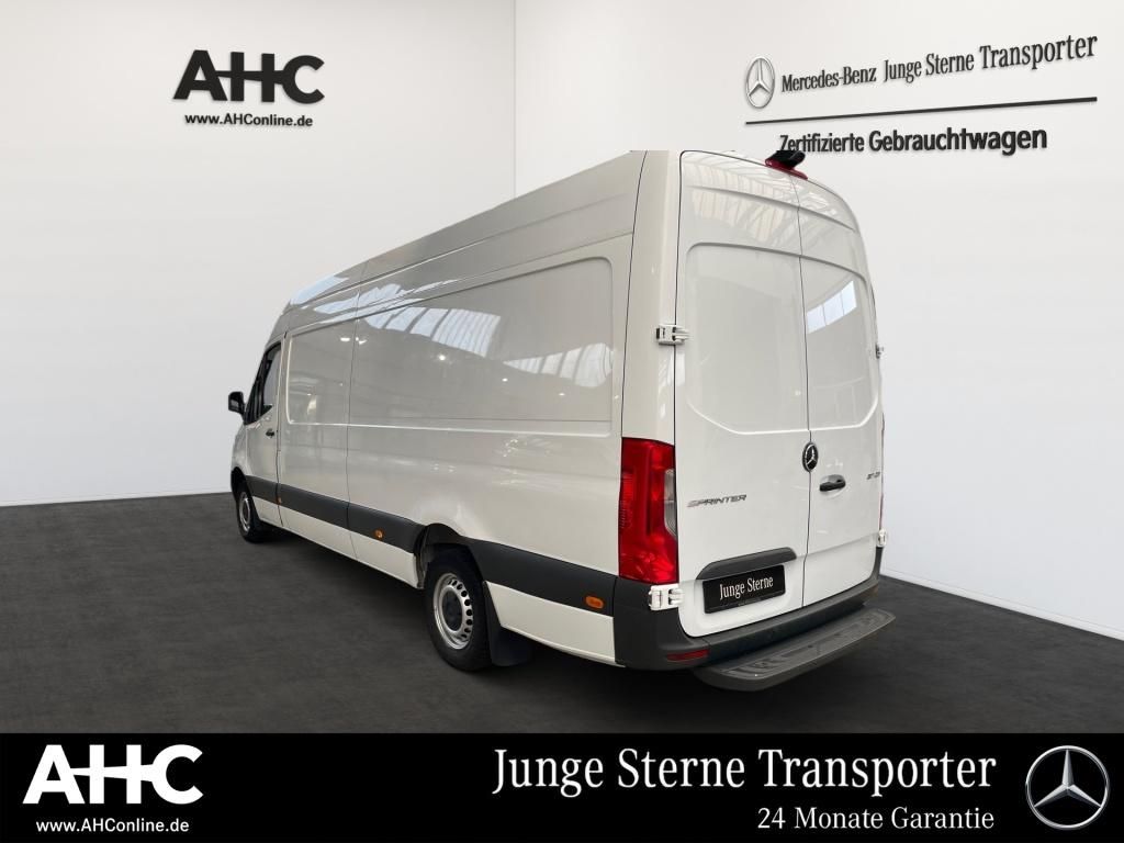 Fahrzeugabbildung Mercedes-Benz Sprinter 317 Kasten L3H2 Schwingsitz RFK MBUX
