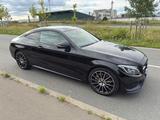 Mercedes-Benz C 250 d 4MATIC AMG Line Autom. AMG Line - Mercedes-Benz C 250: 4matic