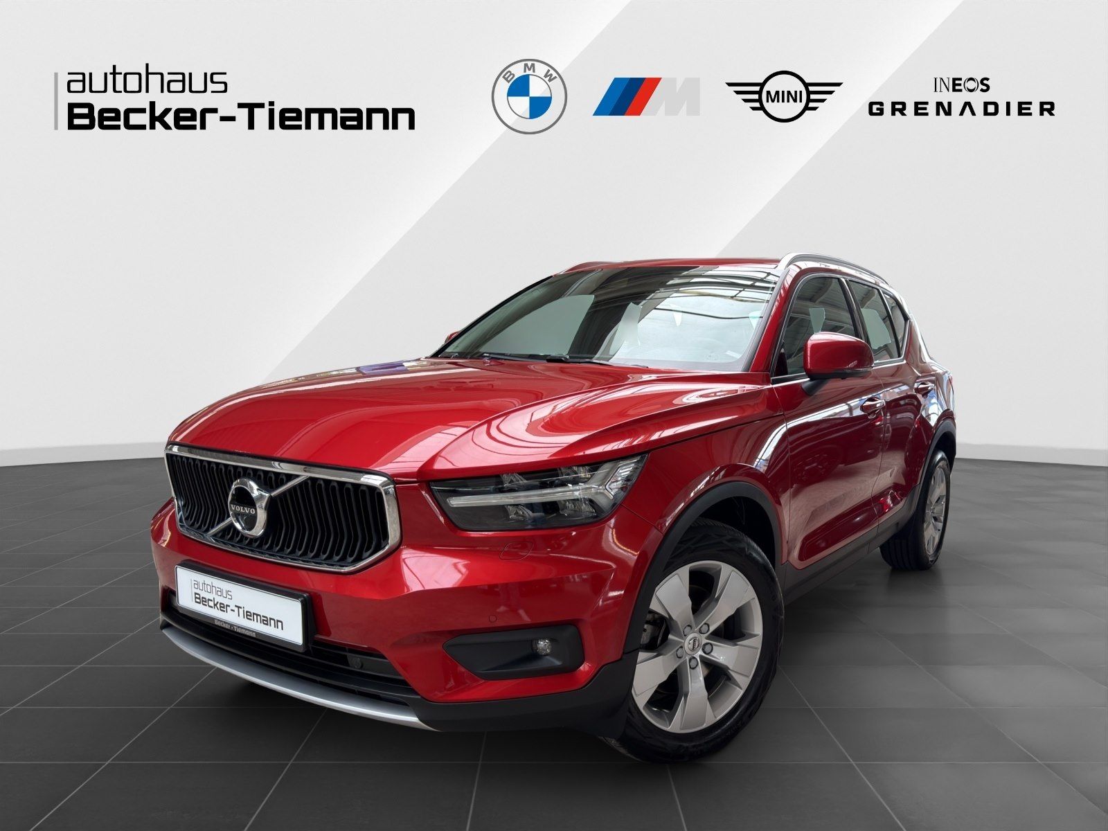 Volvo XC40 T4 Geartronic Momentum Pro Pano CarPlay W