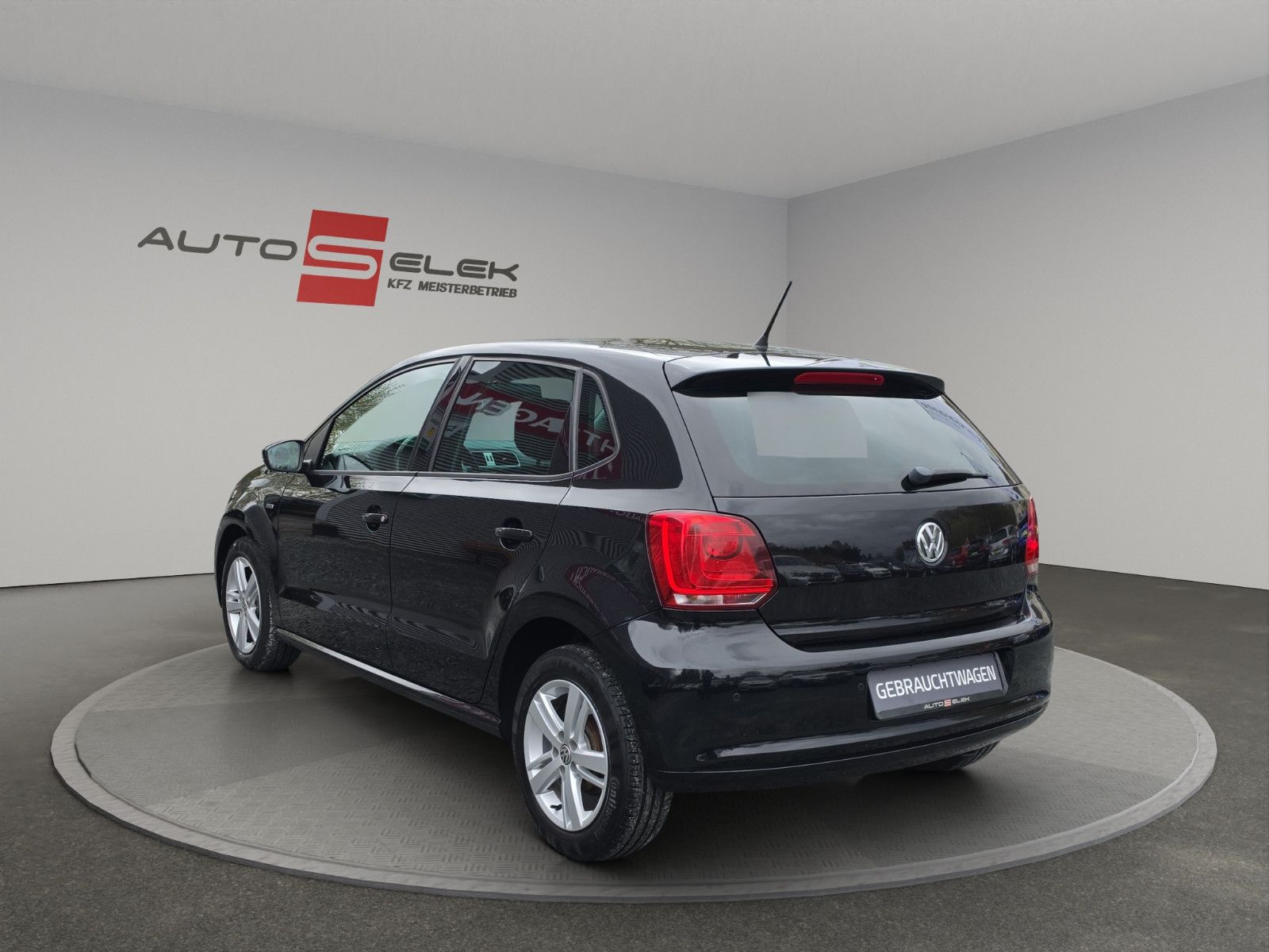Fahrzeugabbildung Volkswagen Polo V Match 4-TÜRIG SHZ PDC LEDER