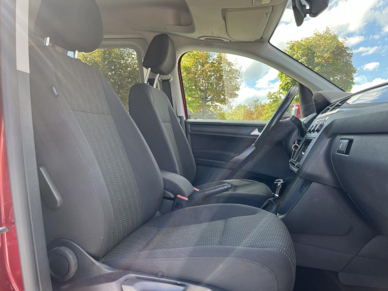 Volkswagen Caddy 1,4 TSI AMF Umbau KR Klima Navi PDC Kamer foto 21