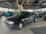 Mercedes-Benz E 320 Cabriolet 5 Gang Schalter - gebrauchte Mercedes-Benz E 320 aus dem Jahr 1995