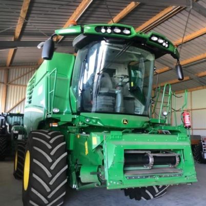 John Deere T 550LL