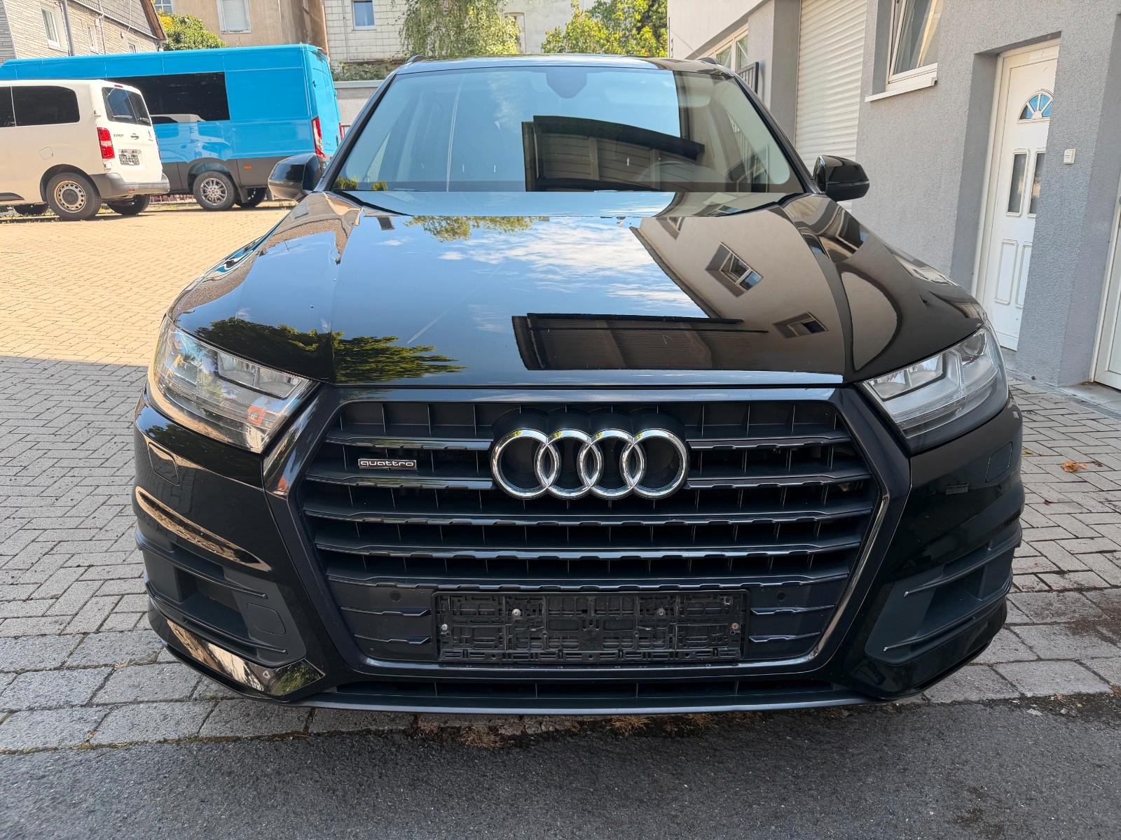 Audi Q7 3.0 TDI quattro 7 Sitzer LED Navi Leder Luft