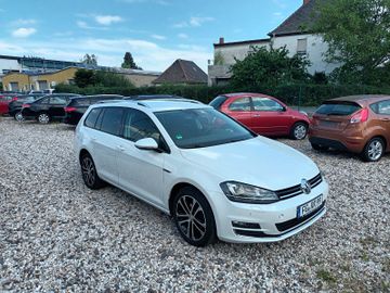 Volkswagen Golf - 3