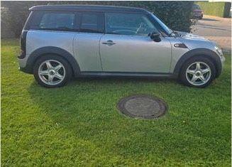 MINI Cooper Clubman