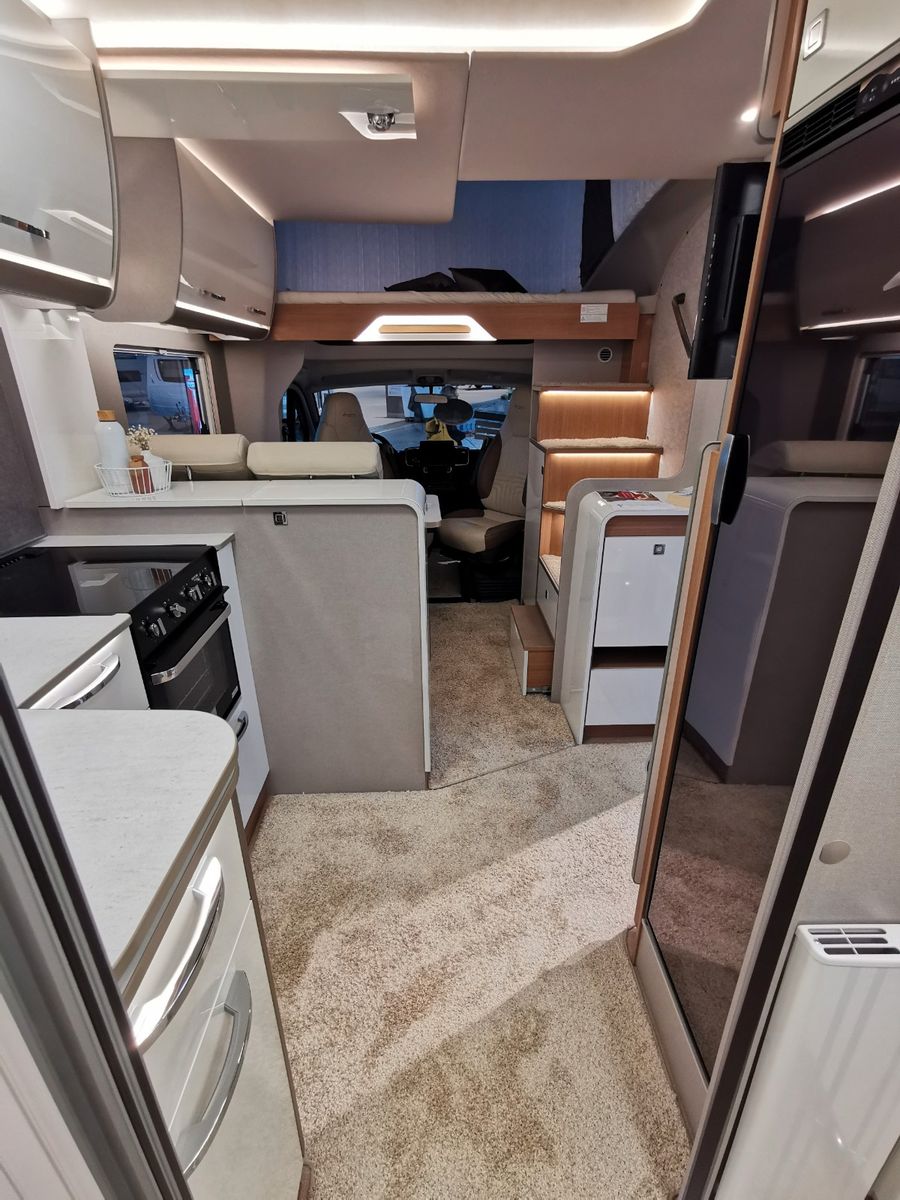 Fahrzeugabbildung Bürstner Lyseo Gallery TD 689 G SPAREN SIE € 62.159!