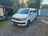 Volkswagen VW T6 Caravelle - Volkswagen T6 Caravelle in Essen