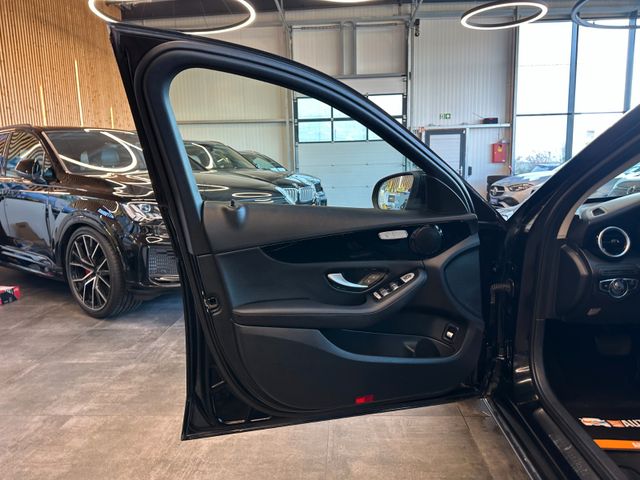 Mercedes-Benz C 180 *TÜVSERVICE NEU*TEMPO*NAV*LED*SZHZ*