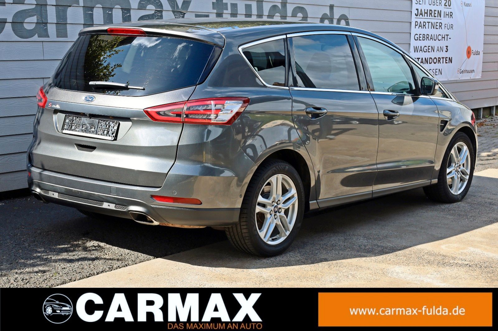 Fahrzeugabbildung Ford S-MAX Titanium 7 Si,Navi,LED,SH,PDC,Kamera,AHK