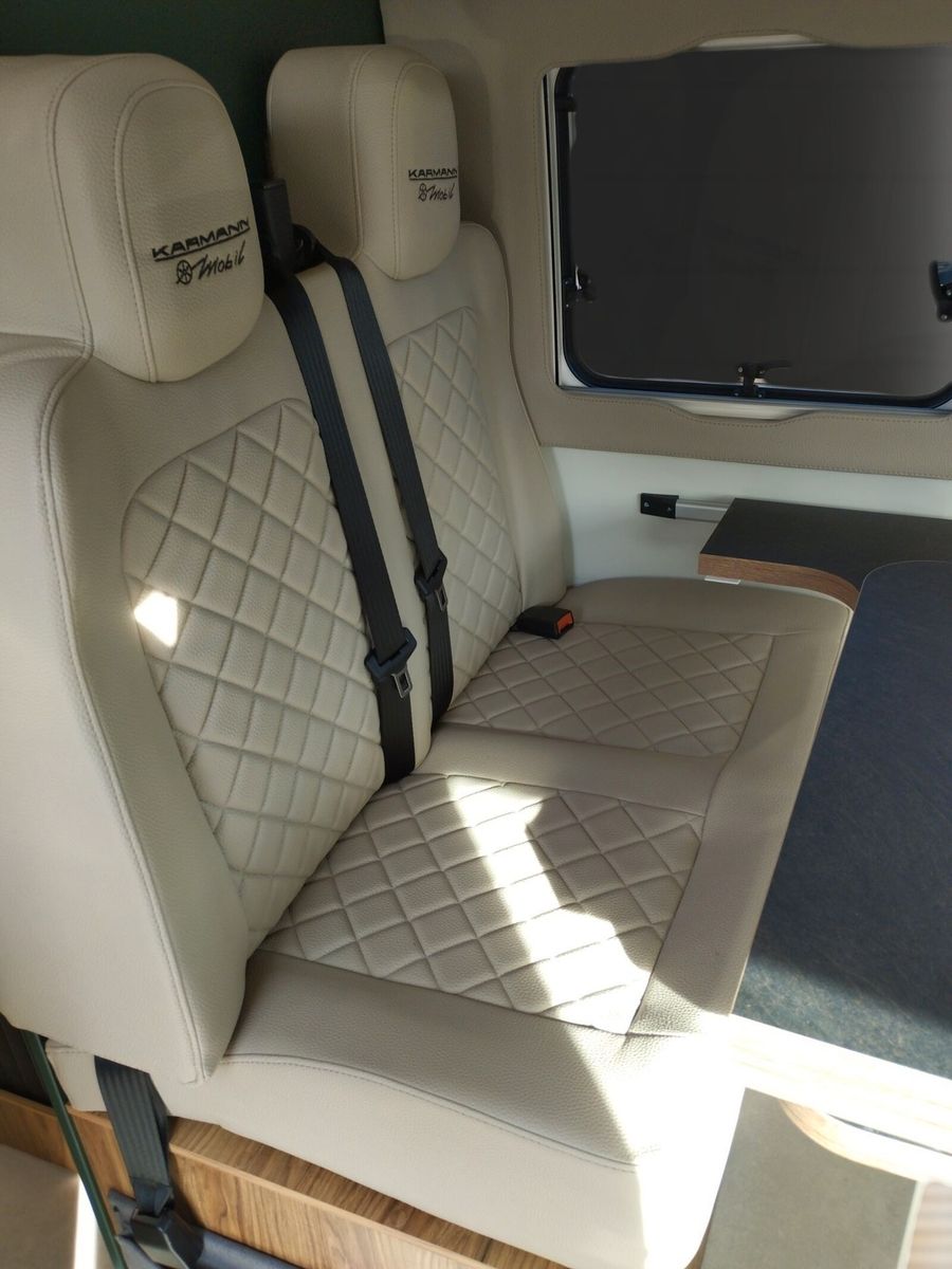 Fahrzeugabbildung Karmann Dexter 4x4 DE 560 AW Allrad 4x4, Rückfahrkamera
