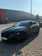 Jaguar XE P300 R-DYNAMIC BLACK AWD GARANTIE