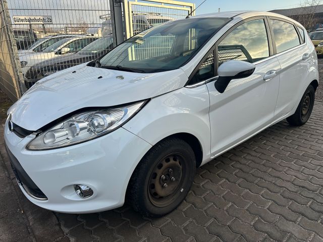 Ford Fiesta Titanium 5 Türer Klimaautomatik SH