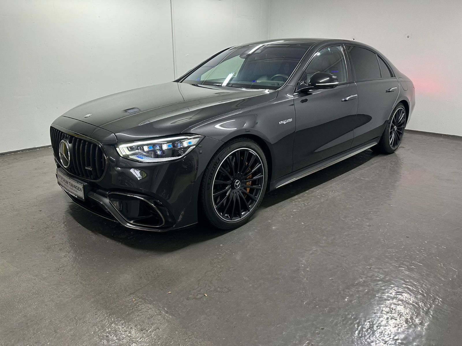Fahrzeugabbildung Mercedes-Benz S 63 E Performance L *KERAMIK*TV*PANO*