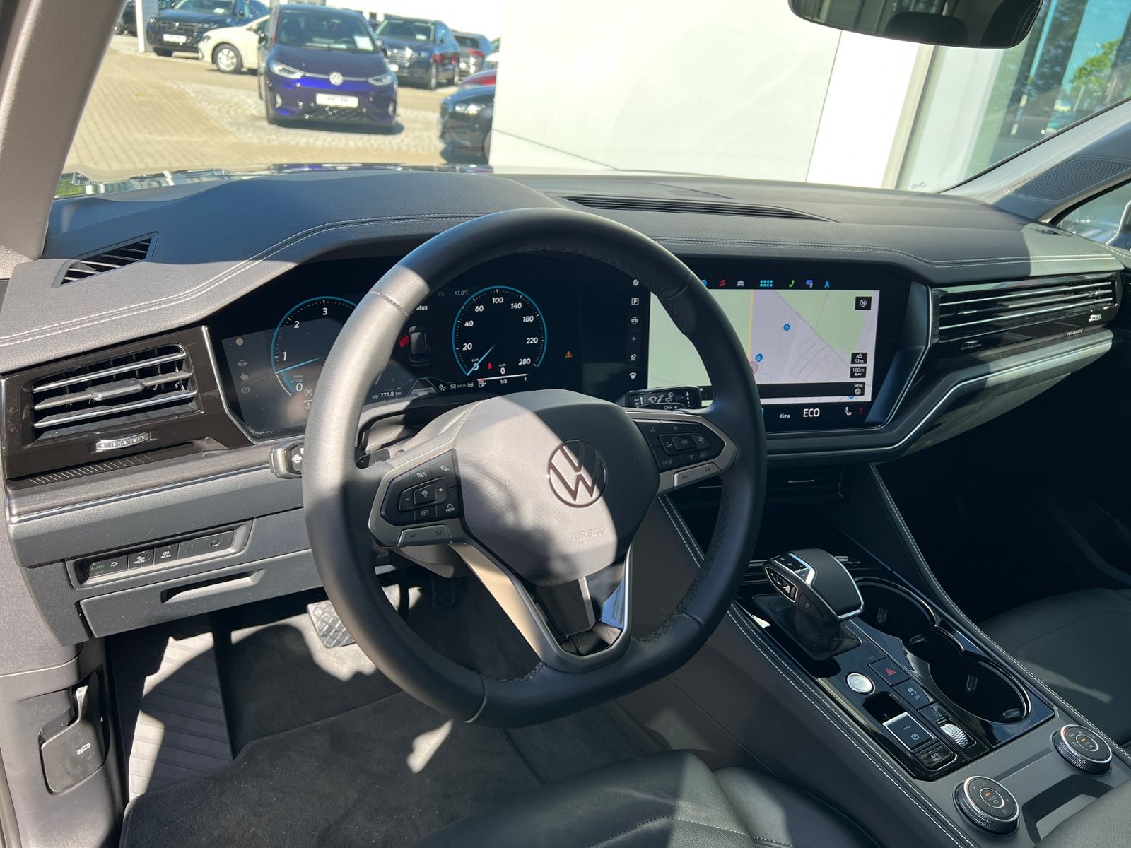 Fahrzeugabbildung Volkswagen Touareg 3.0 TDI 4MOTION *AHK, LED, Luft, ACC, 19