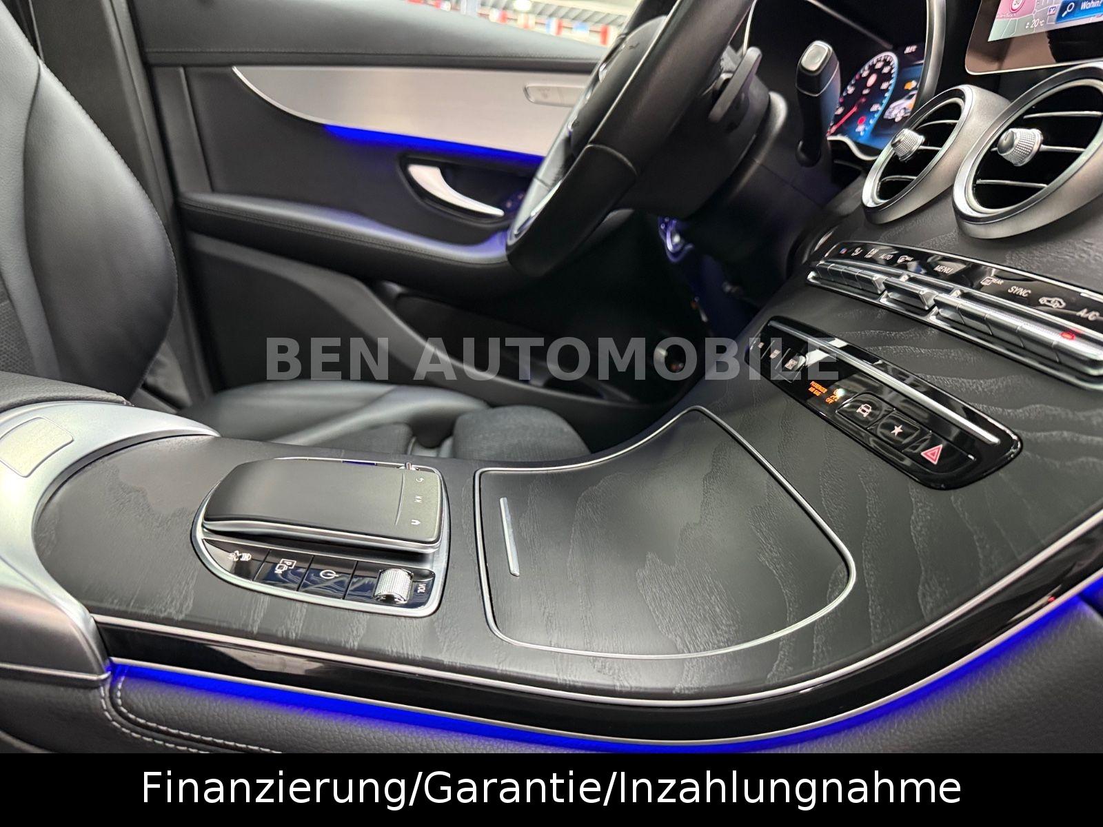 Mercedes-Benz GLC 300d 4Matic PANO+LED+RFK+AHK