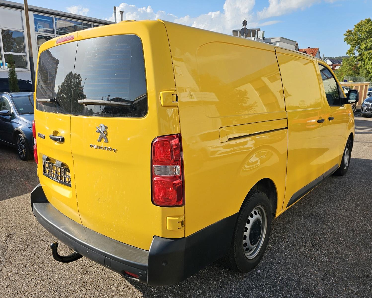 Peugeot Expert 2,0 Blue-HDI Kasten Pro L3 AHK