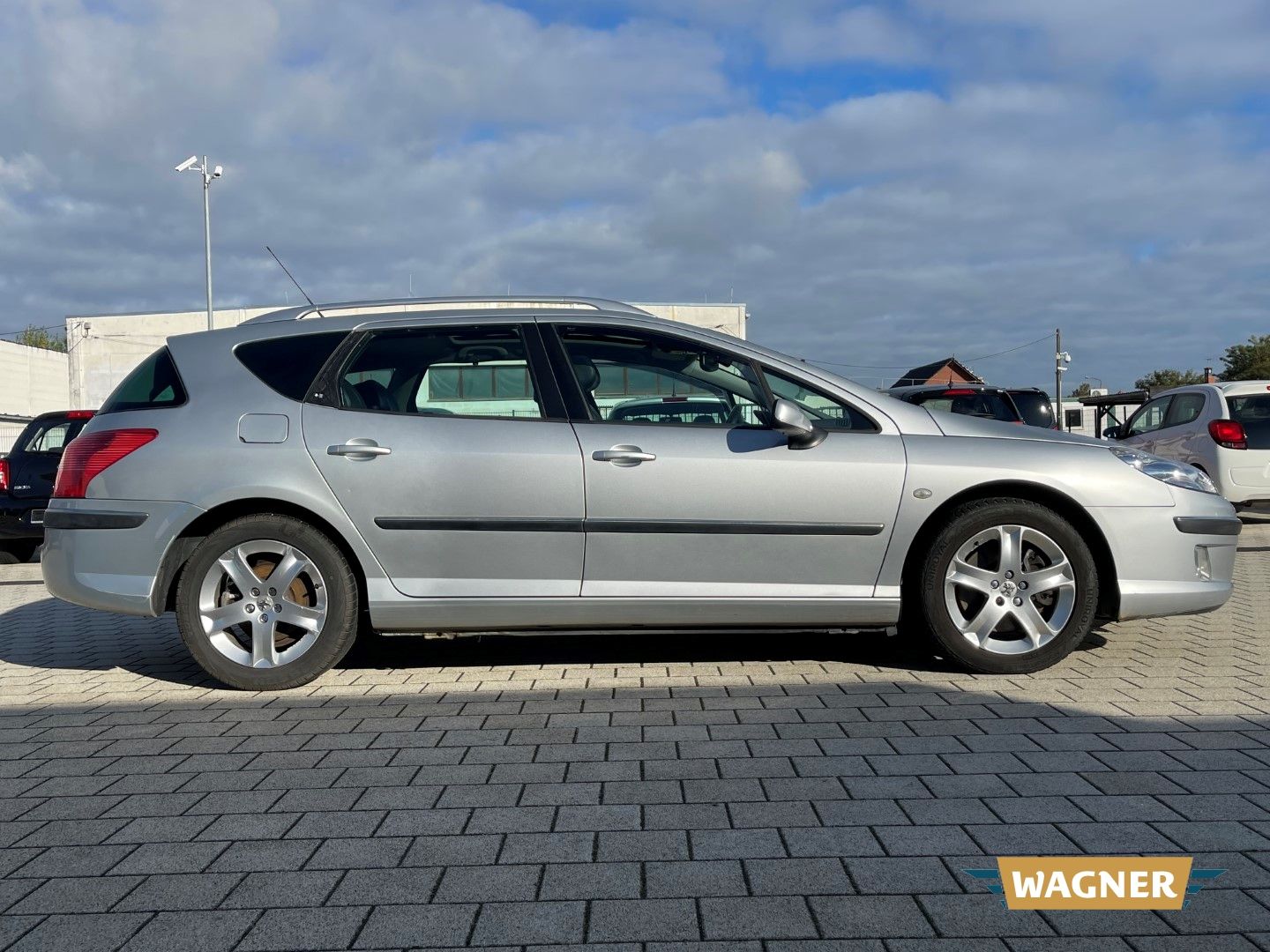 Fahrzeugabbildung Peugeot 407 SW Premium Klimaautomatik Servolenkung