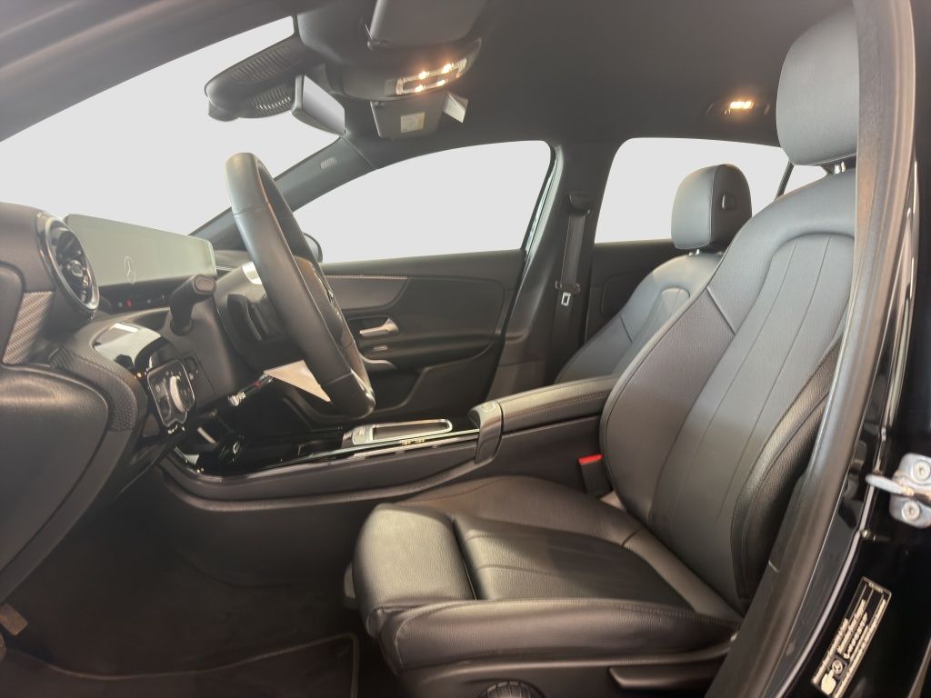 Fahrzeugabbildung Mercedes-Benz A 180 d Kompaktlimousine Progressive*Kamera*LED