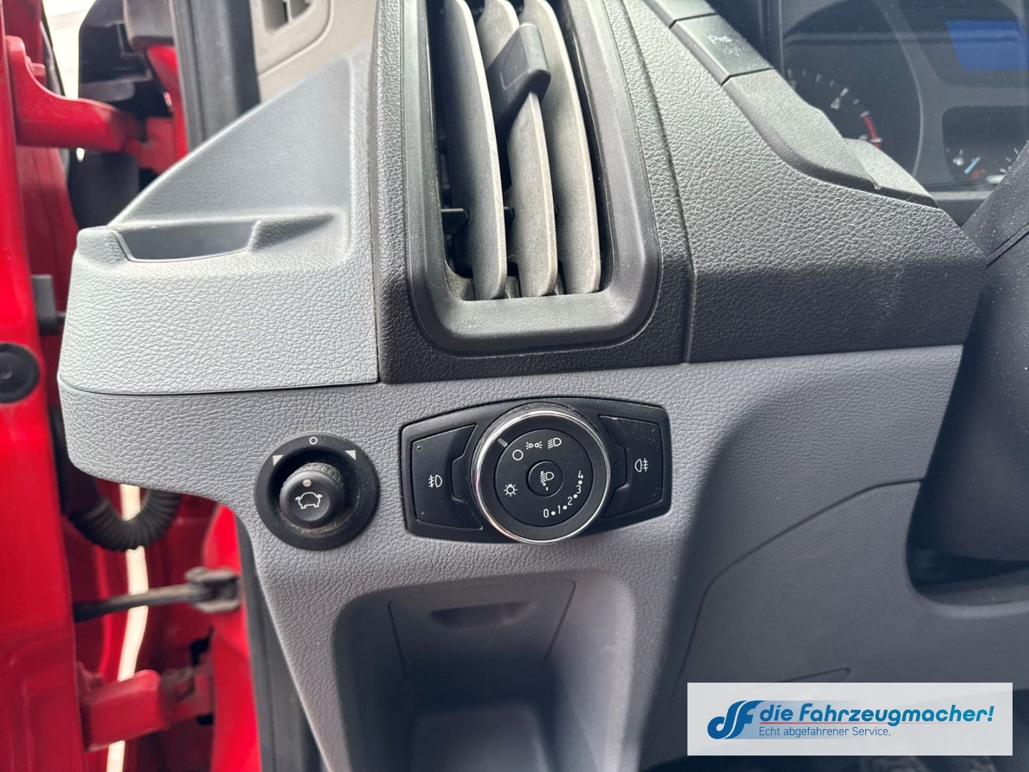 Fahrzeugabbildung Ford Transit Kombi 350 L3 Trend *KLIMA *6056 *EXPORT