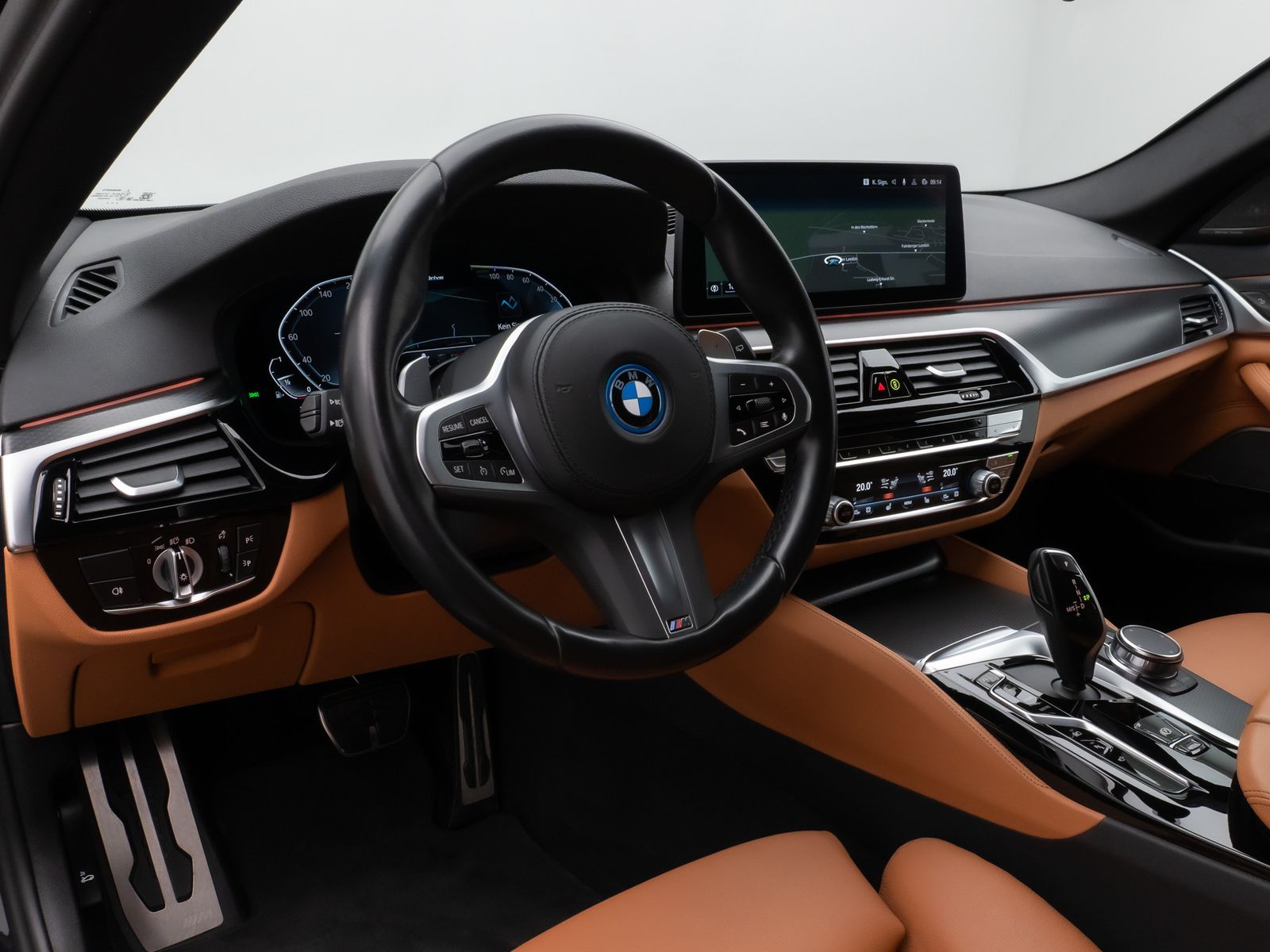 Fahrzeugabbildung BMW 530e xD M Sport Laser 360°HUD DAB H/K Komfort