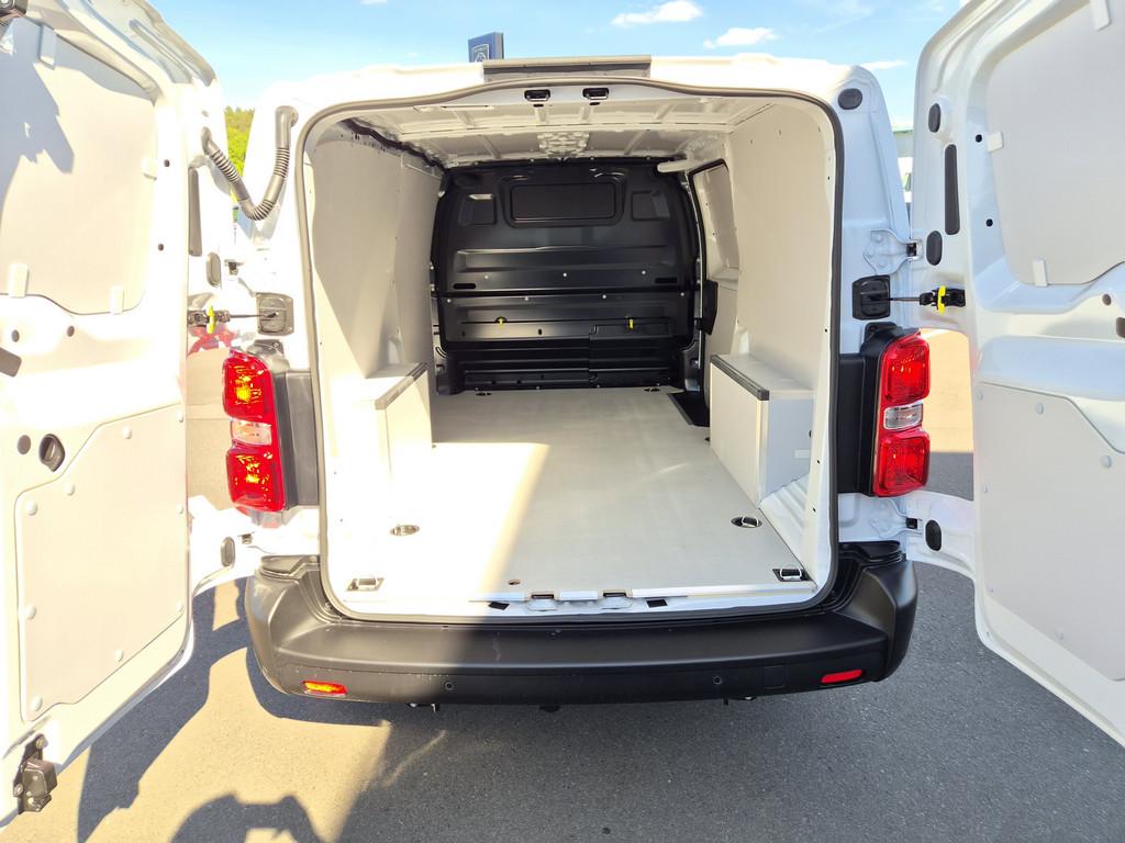 Peugeot Expert L3 Hdi 150 EAT8 Anhängerkupplung LED-Lade