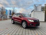 Volkswagen Tiguan 2.0 TDI Sport & Style BMT 4Motion/1.Hand - VW Tiguan Gebrauchtwagen in München
