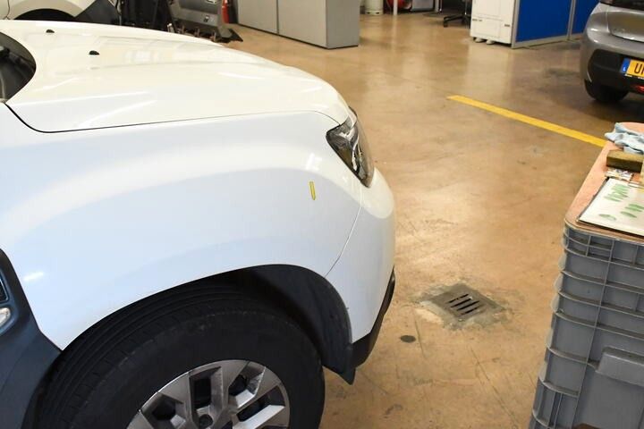 Fahrzeugabbildung Dacia Duster II Expression DIESEL NAVI ALU LED 1.HAND