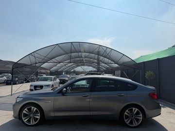 BMW 530 Gran Turismo - 7