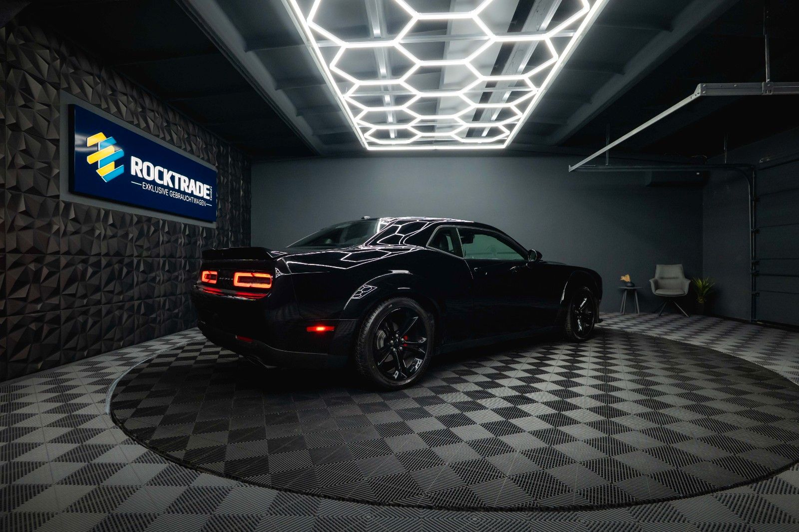 Fahrzeugabbildung Dodge Challenger 5.7 V8 R/T SRT WIDE BODY *LED*19%*