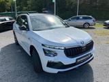 Skoda KAMIQ MONTE CARLO TSI DSG PANORAMAGLASDACH - weiße Skoda Kamiq