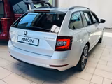 Skoda Octavia 1.6 TDI DPF Drive Kombi SHZ NAVI PDC - Skoda Octavia: Kombi, 1.6