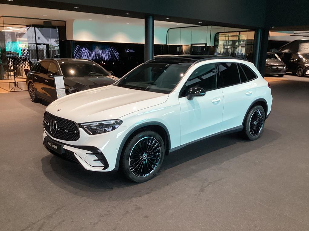 Mercedes-Benz GLC 220 d 4M AMG+PANO+AHK+Distronic+DigitalLight