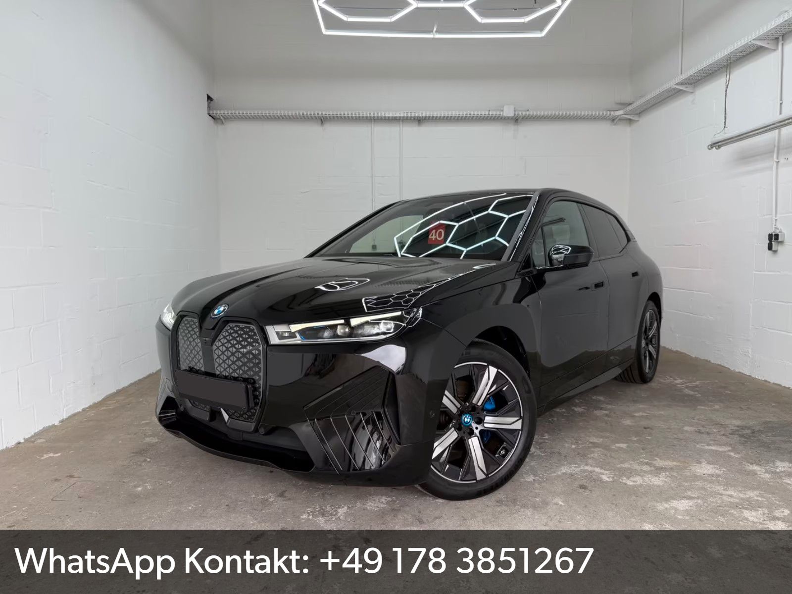 BMW iX 40 xDrive Sport LASER SOFT CLOSE SUITE