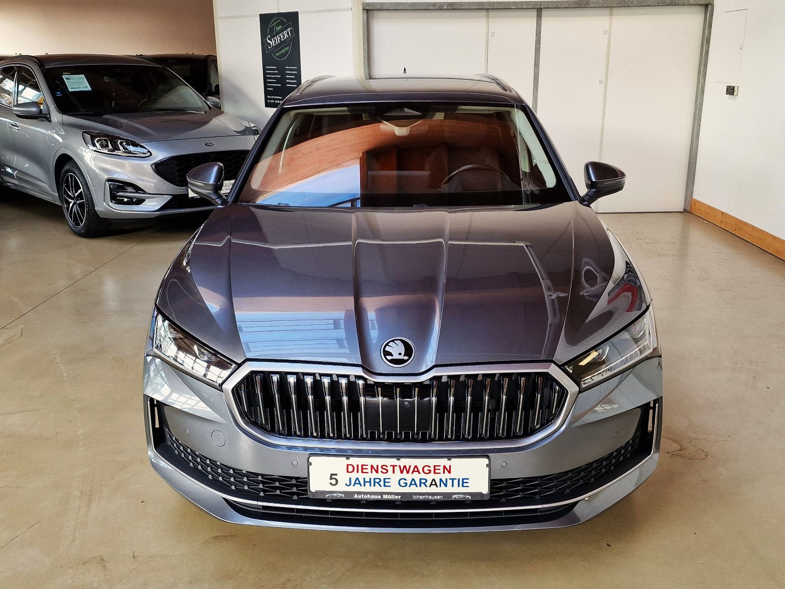 Skoda Superb Combi iV 204PS DSG L&K AHK 5J-GAR 360° NA imagem 2