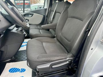 Renault Trafic - 12