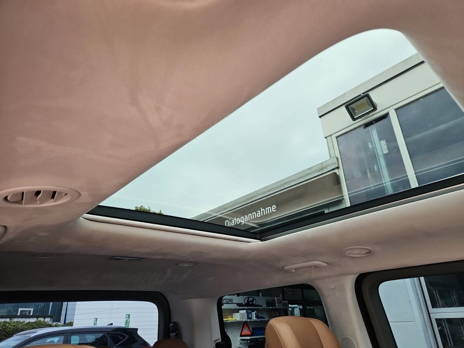 Hyundai Staria – Bild 16