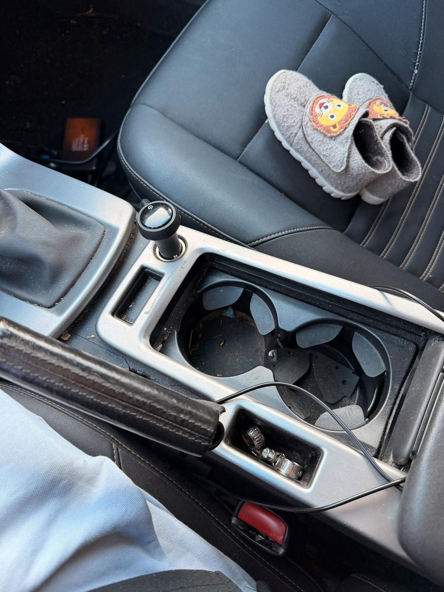 Volvo V50 2009 — photo 11