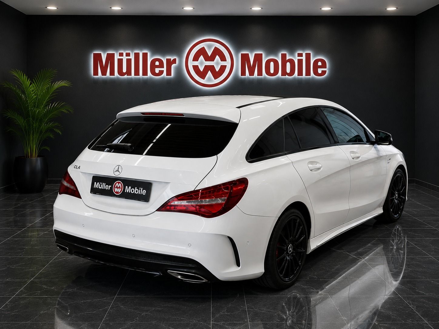 Fahrzeugabbildung Mercedes-Benz CLA 180 7G-DCT Urban Style Edition AMG PANORAMA