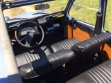 Citroën 2 CV club 6 - Citroën 2 CV mit Benzin-Antrieb