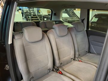 Seat Alhambra Style Aut. *7 SITZE*TEMPOMAT*PDC*SHZ*