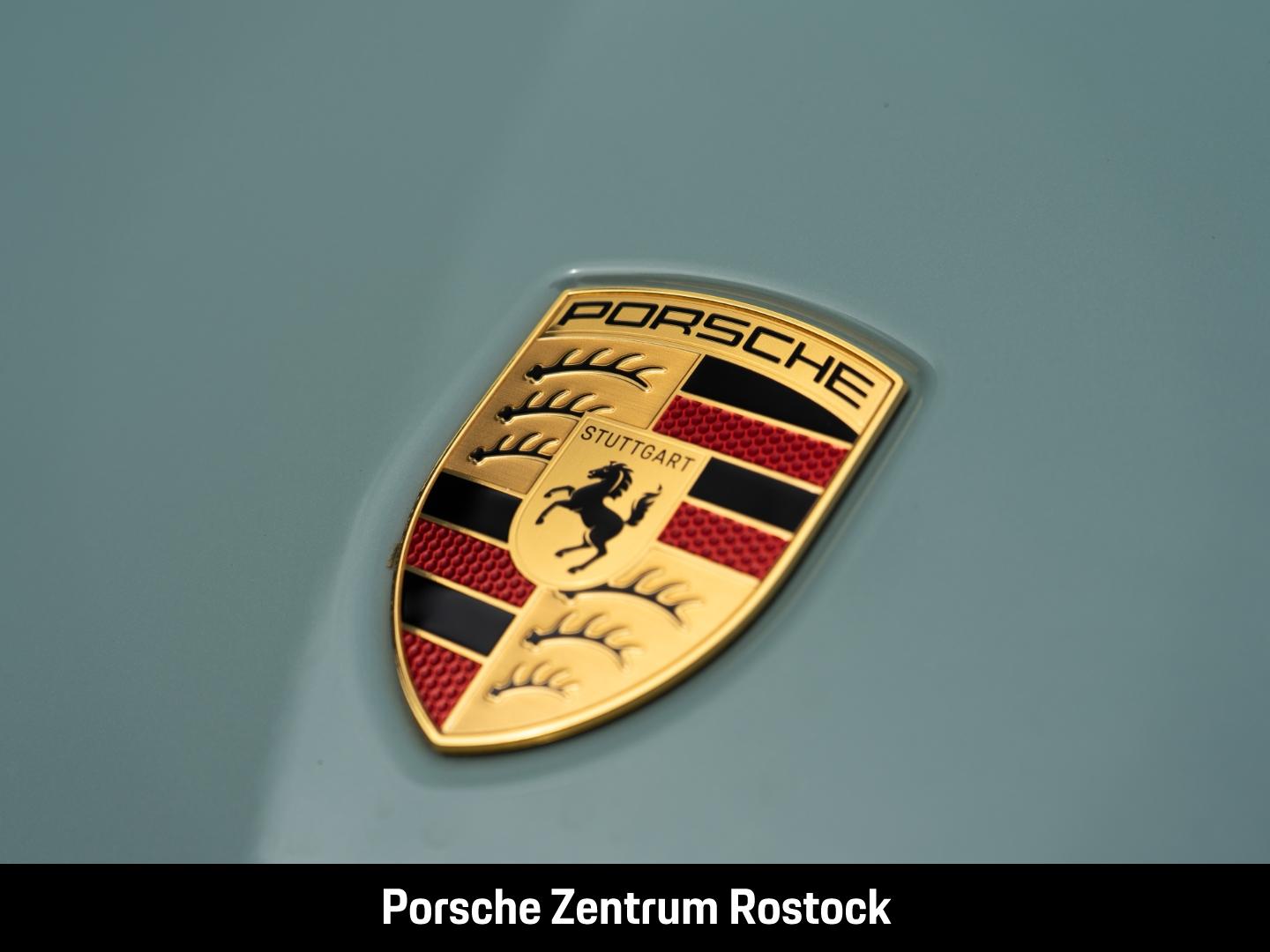 Porsche 992 911 Targa 4 GTS Clubleder Surround-View BOSE