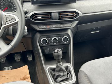 Bild 10 Dacia Sandero TCe 110 Stepway Extreme+