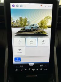 Ford Explorer Select RWD