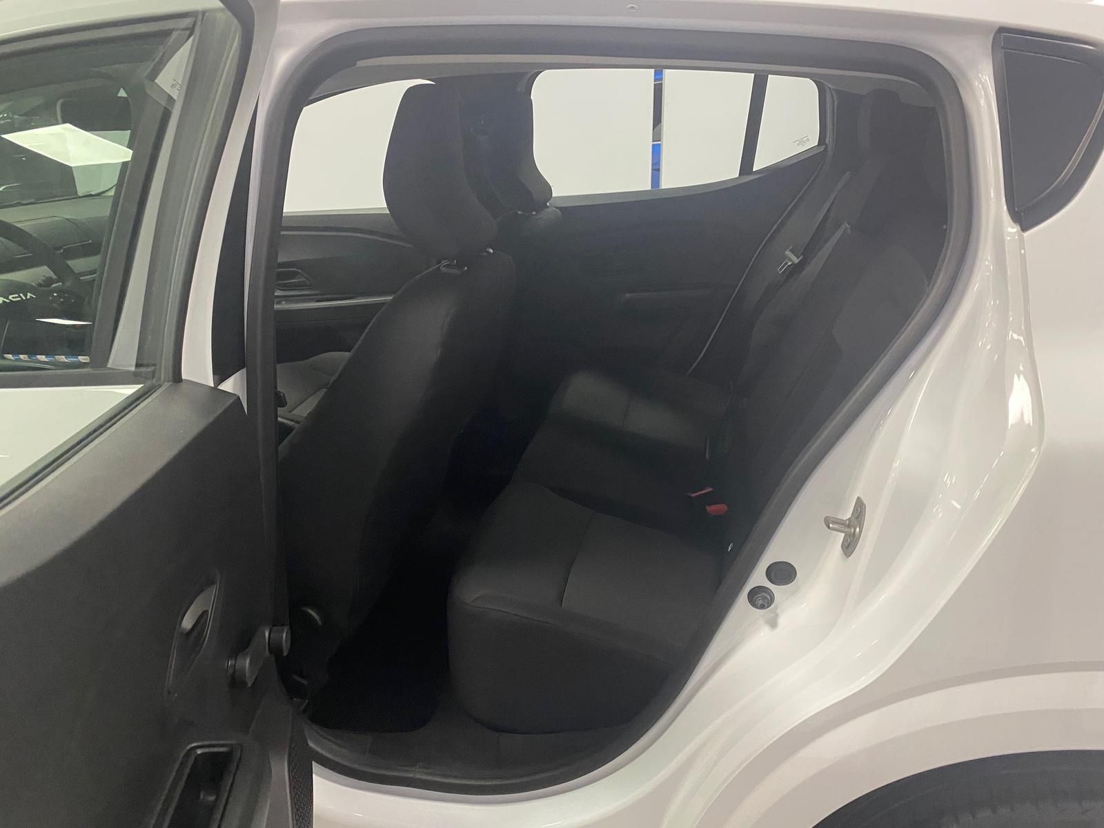Fahrzeugabbildung Dacia Sandero 1.0 SCe KAT Essential KLIMA+PDC+LED