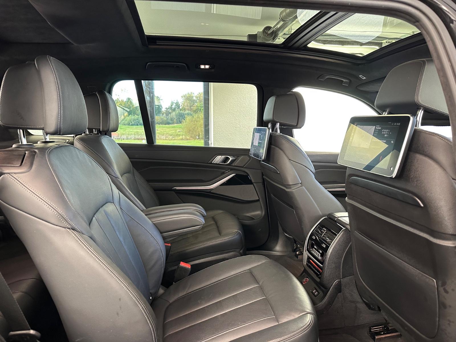 BMW X7 M50 d*Laser Licht*AHK*6Sitzer*TV*Soft-Close*