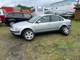 Volkswagen Passat Limousine 1.8Automatik alles funktioniert - gebrauchte VW Passat aus dem Jahr 2000