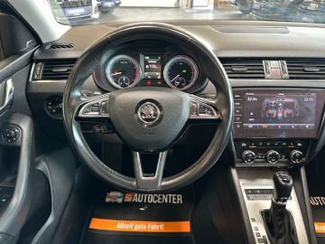 Skoda Octavia *PANO*SitzStandLenkradHZ*ACC*AHK*NAVI*