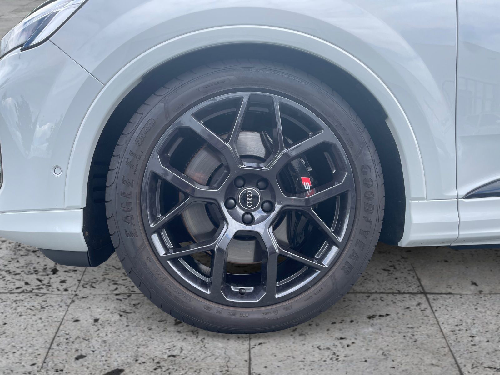 Audi SQ7 - Bild 8